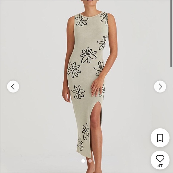 Dresses & Skirts - Cream midi Dress with Black Floral Design